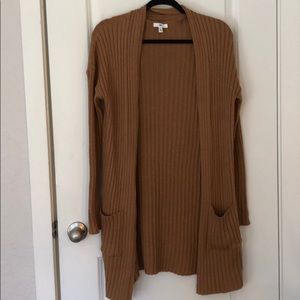 BP RIBBED CARDIGAN.